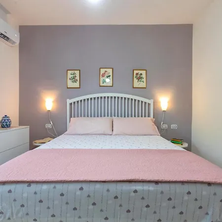 Apartment Uva Regina *